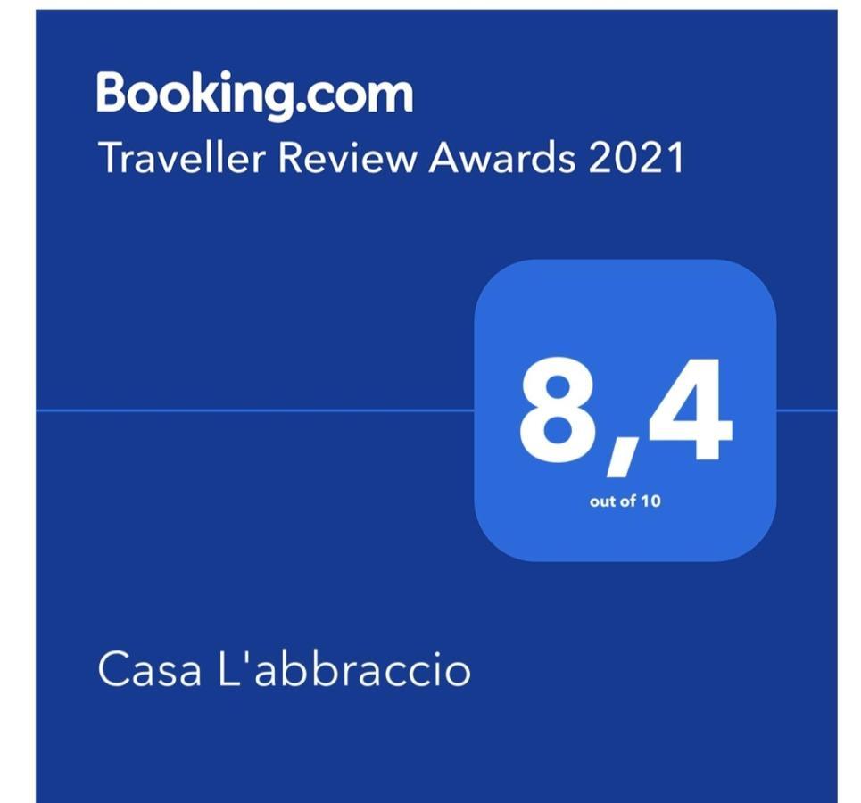 Casa L'Abbraccio Apartment ลีวอร์โน ภายนอก รูปภาพ